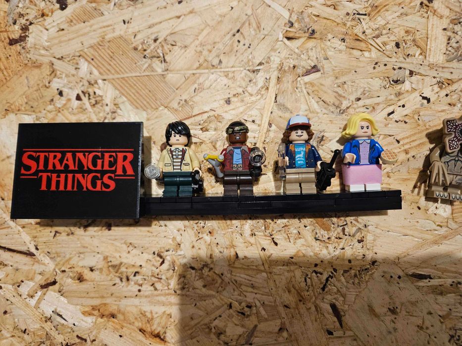 LEGO Stranger Things 75810