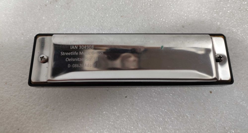 Três Harmónicas - Suzuki, Streetlife Music e Hohner