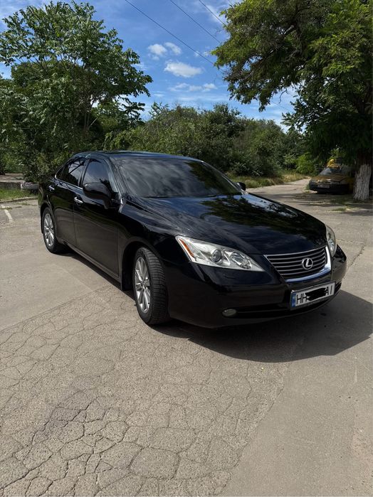 Продам Lexus es350