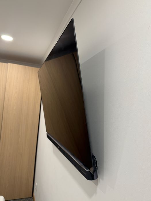 Haier 55” OLED 4K 120Hz Google TV + Suporte de Parede GRATIS