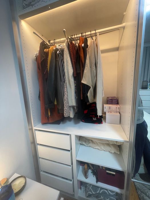 Roupeiro de primeira linha IKEA