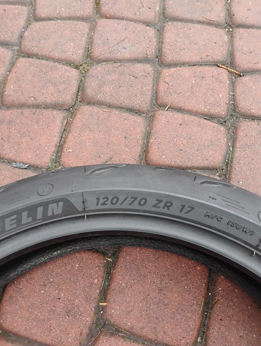 Opona motocyklowa MICHELIN  120/70R17