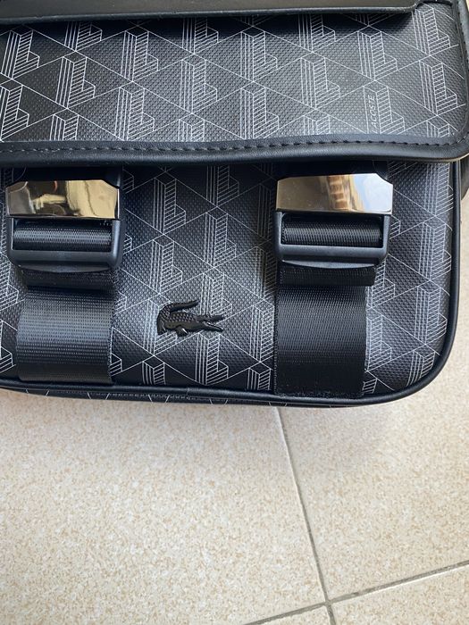 Lacoste Messenger Bag