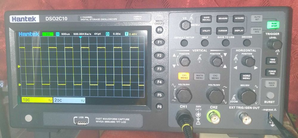 Цифровий осцилограф Hantek