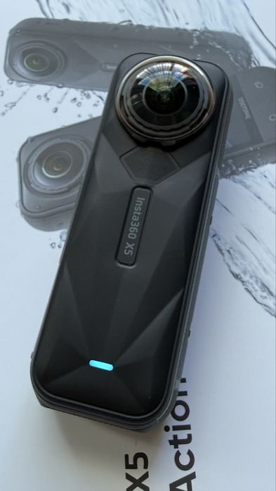 Kamera sportowa Insta 360 X5 Essentials Bundle