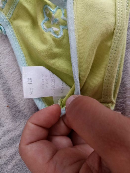 góra stroju kąpielowego 128