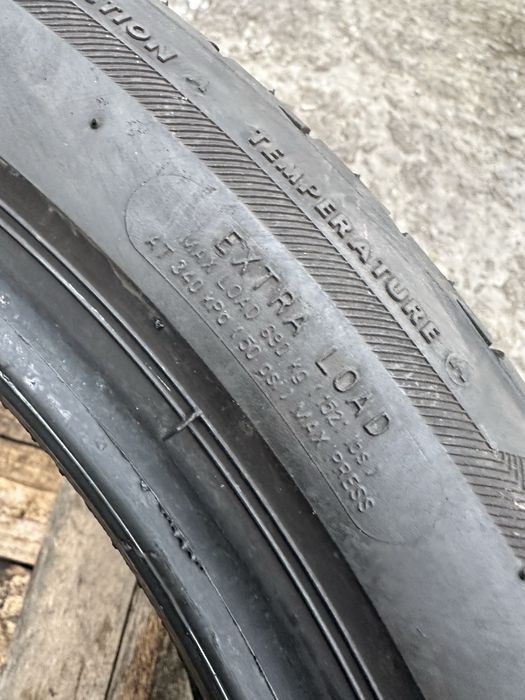 Шини 225 45 18 95Y XL Bridgestone Potenza S001 пара