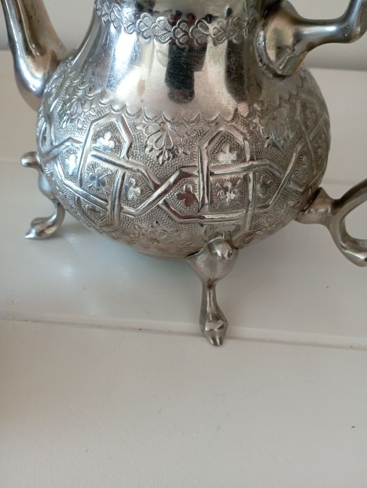 Cafeteira e Açucareiro antigas