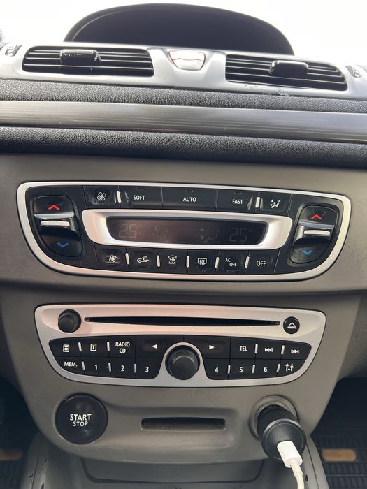 Продам обслужений Megane 3