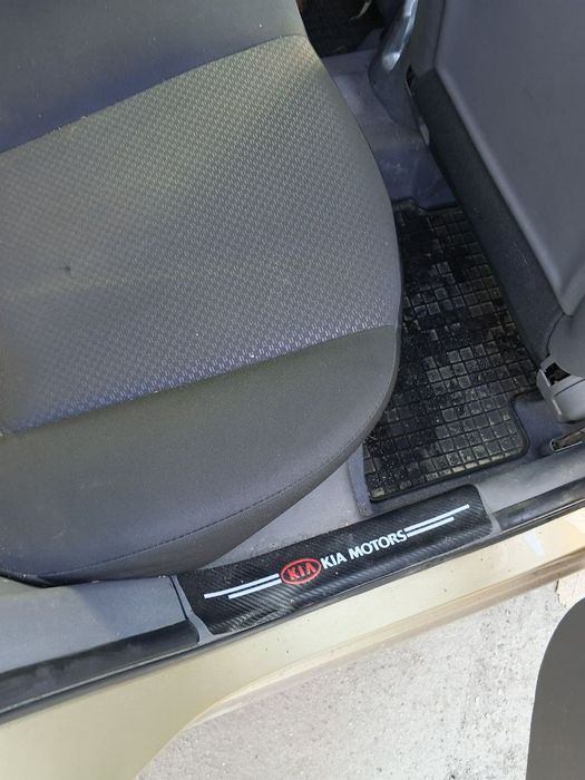 Продам Кіа ріо торг біля машини