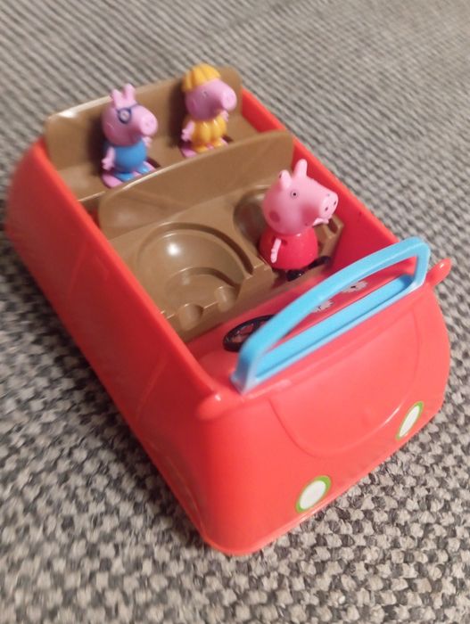 Autko świnka Peppa z dźwiękiem