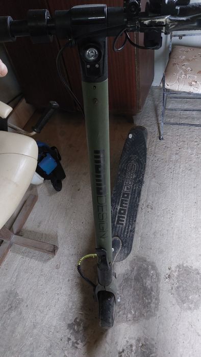 Електро самокат в непоганому стані