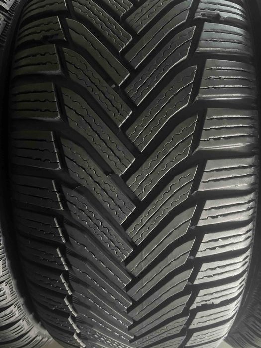 215/50/17 R17 Michelin Alpin 6 4шт зима