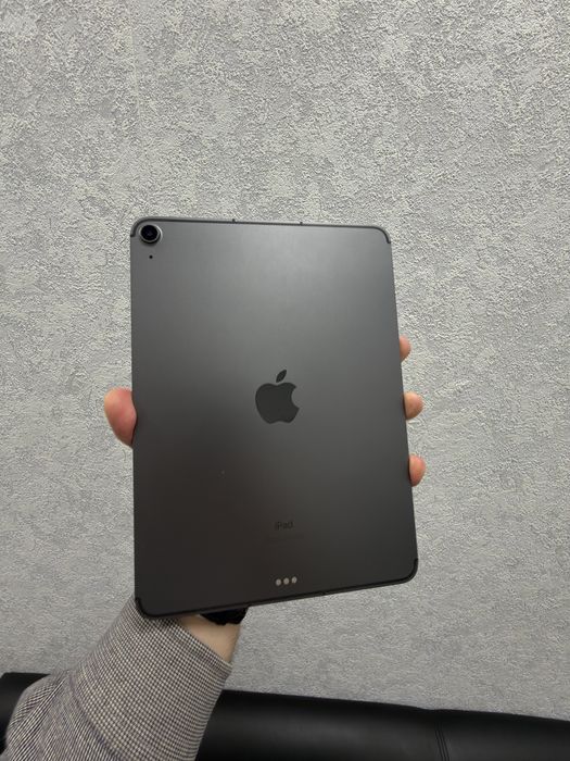 Планшет Apple iPad Air 4 256 GB Wifi+LTE
