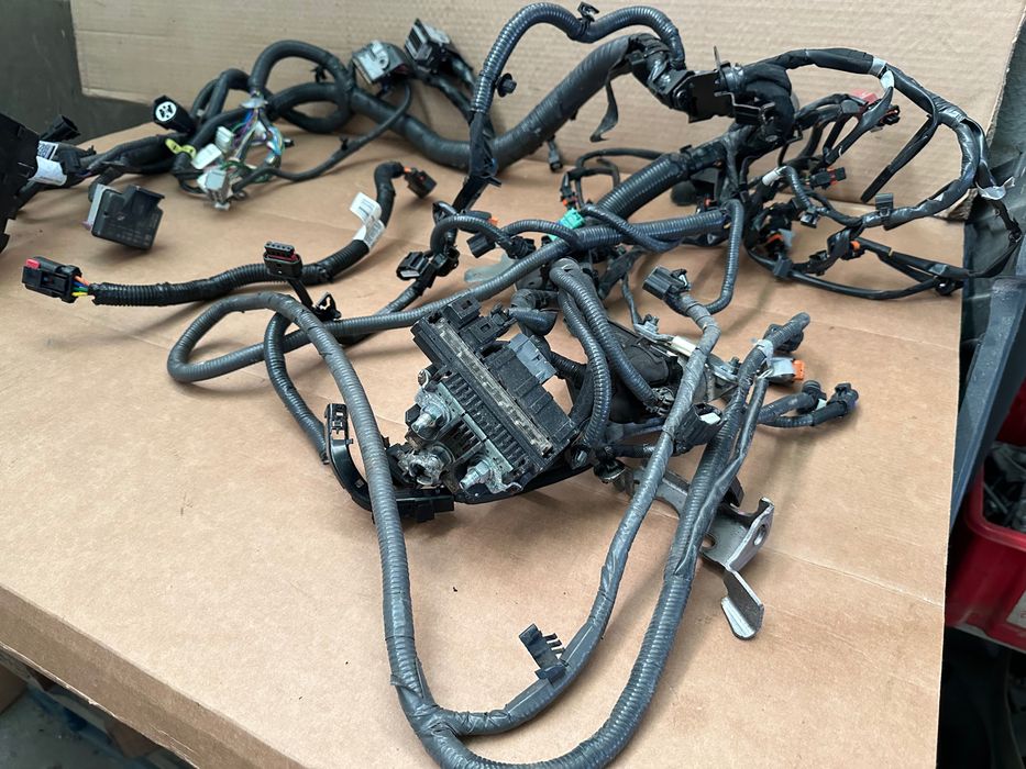 CABLAGEM DO MOTOR 1.5 DCI NISSAN QASHQAI J11 J18 \ 24011HV80A