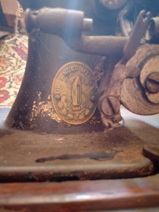 Машинка швейна SINGER