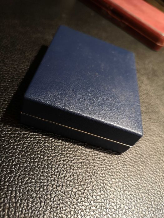 Stare pudełko na biżuterię