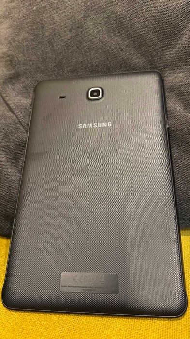 Samsung Galaxy Tab E SM-T560 — чудовий робочий стан!