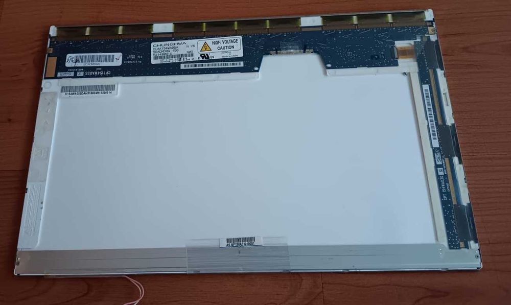 Ecrã LCD 15.4" CLAA154WA05A