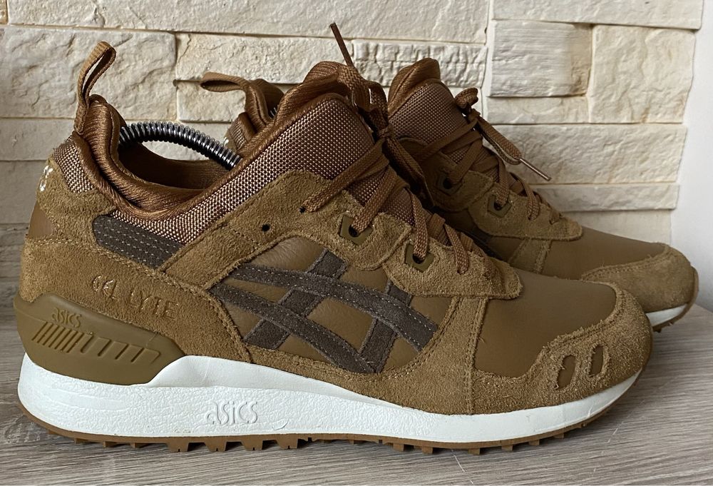 Buty Asics Gel Lyte MT 1193A035 r.42 5