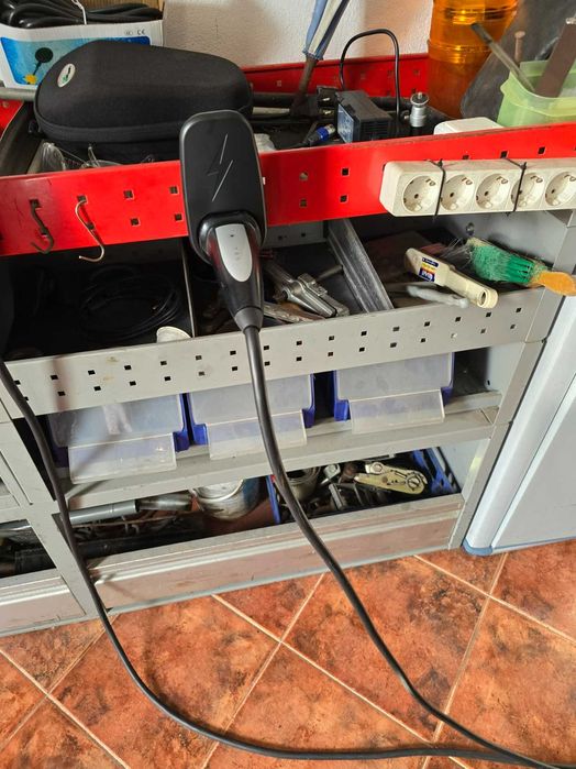 Conjunto de moveis para carro oficina da Wurth