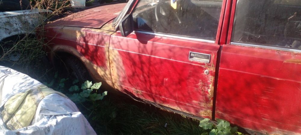 продам два жигуля по цене одного