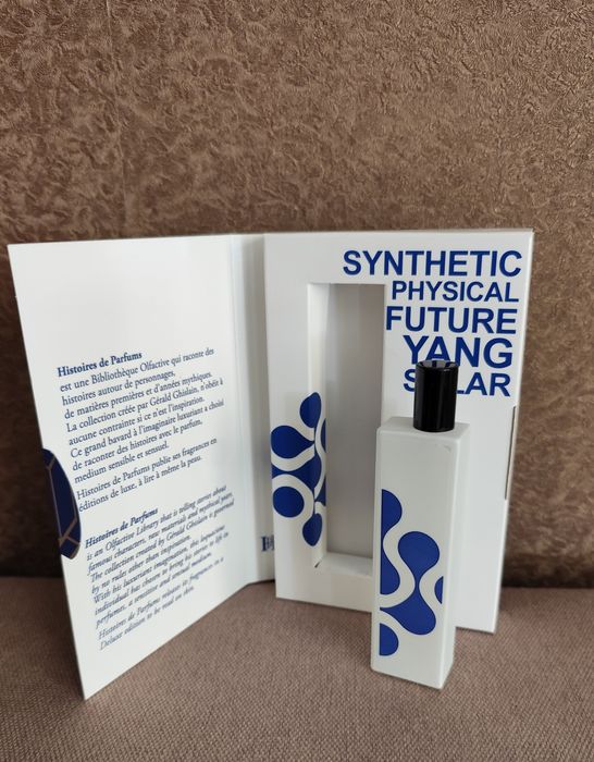 Histoires De Parfums This is Not a Blue Bottle 1.5