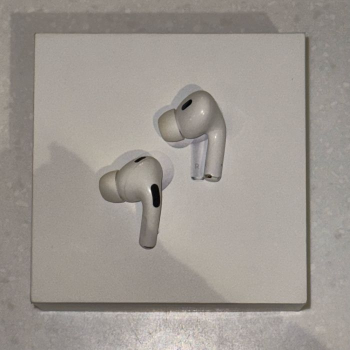 AirPods Pro 2 (USB-C)