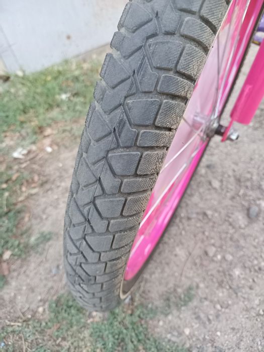 Дитячий велосипед для дівчинки