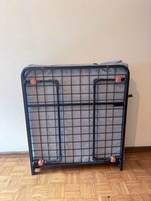 Cama Dobrável Preta