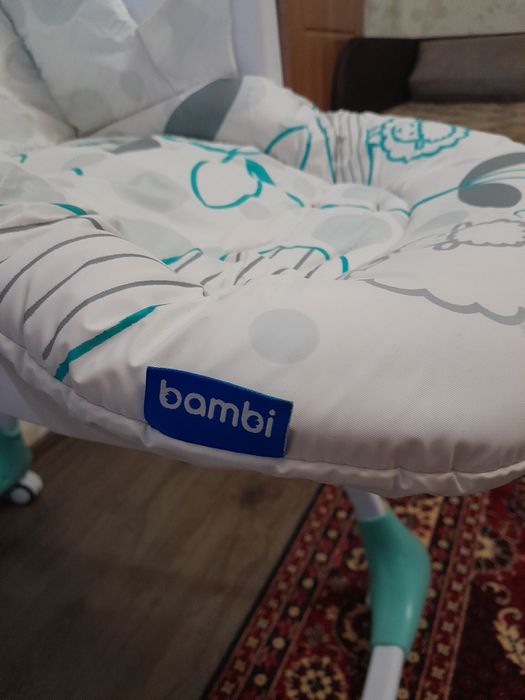 Стілець дитячий для годування