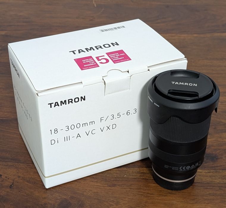 Tamron 18-300mm sony e