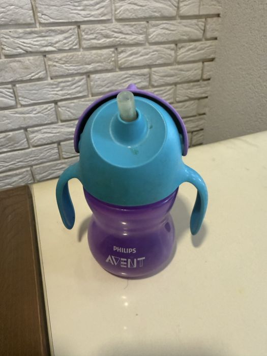 Продам дитячу бутилку Avent