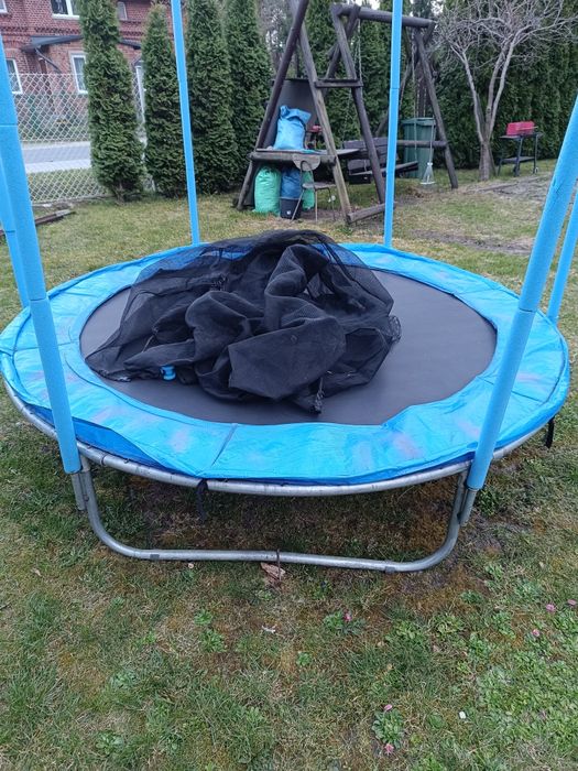 Trampolina ogrodowa