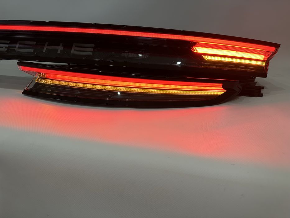 Porshe Taycan фонарі задні стоп фонарь ліхтар оптика задня наявність