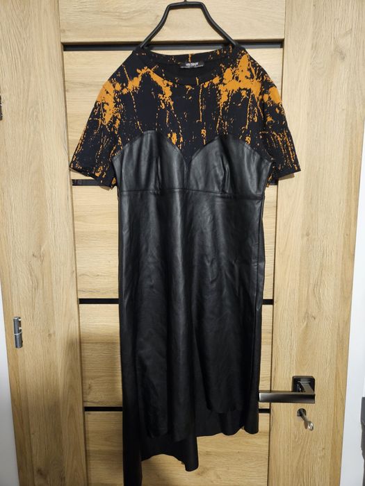 Asymetryczna sukienka Zara Trafaluc.  Rozmiar M. Stan idealny