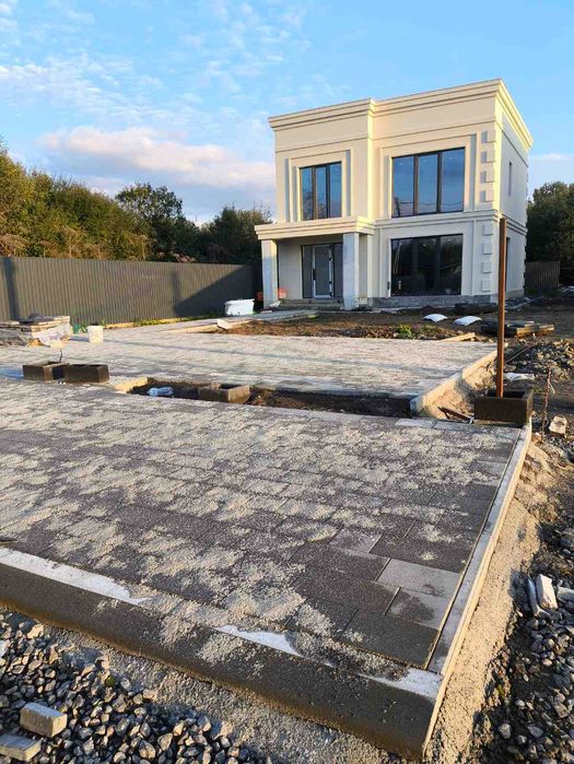 Продаж сучасного будинку