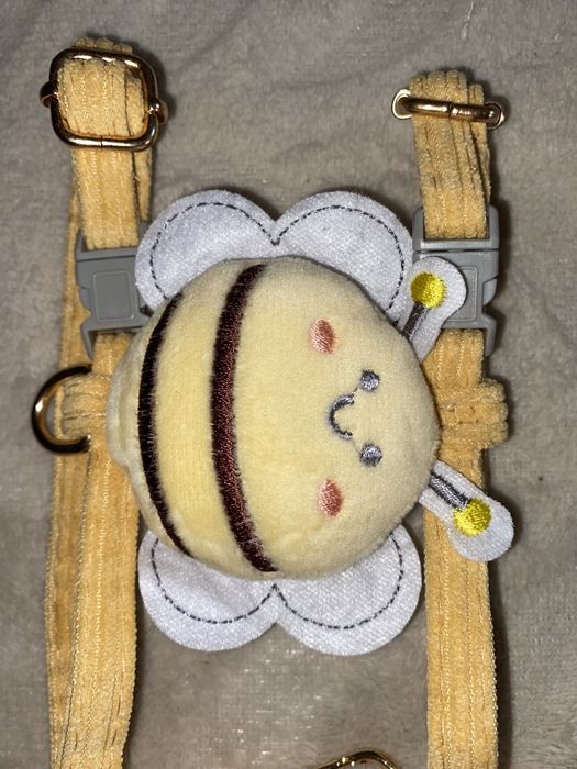 Шлейка с поводком пчелка, ошейники для собак, котов