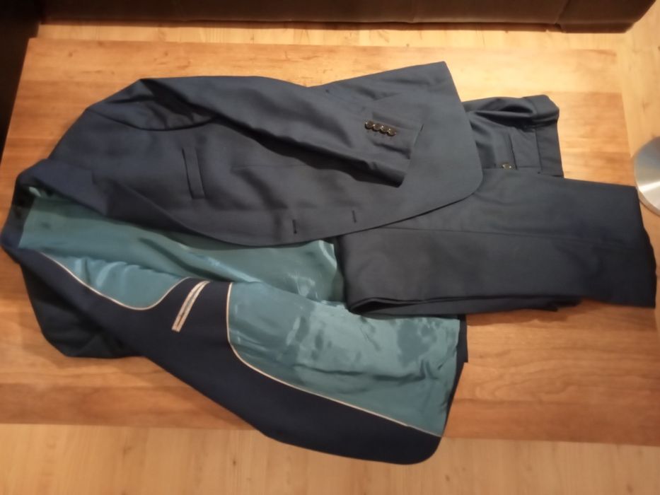 Garnitur męski Pako Lorente