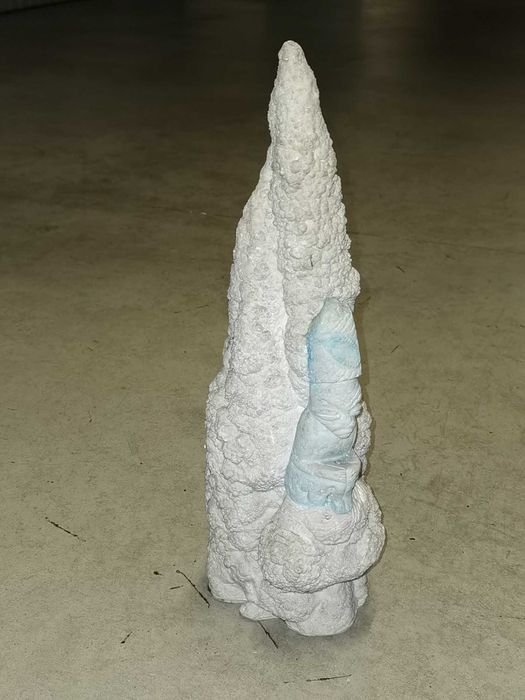 Estalagmite mineral