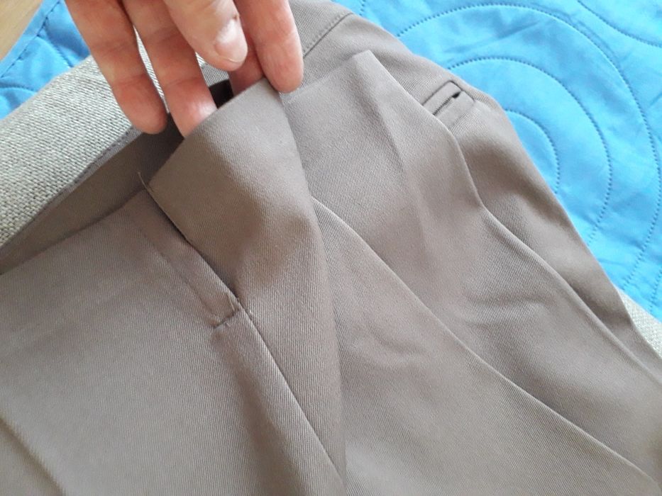 Beżowe rybaczki na kant.