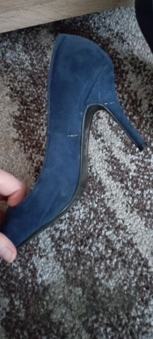 Granatowe czółenka damskie rozmiar 37