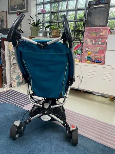 Carrinho de passeio Quinny à venda