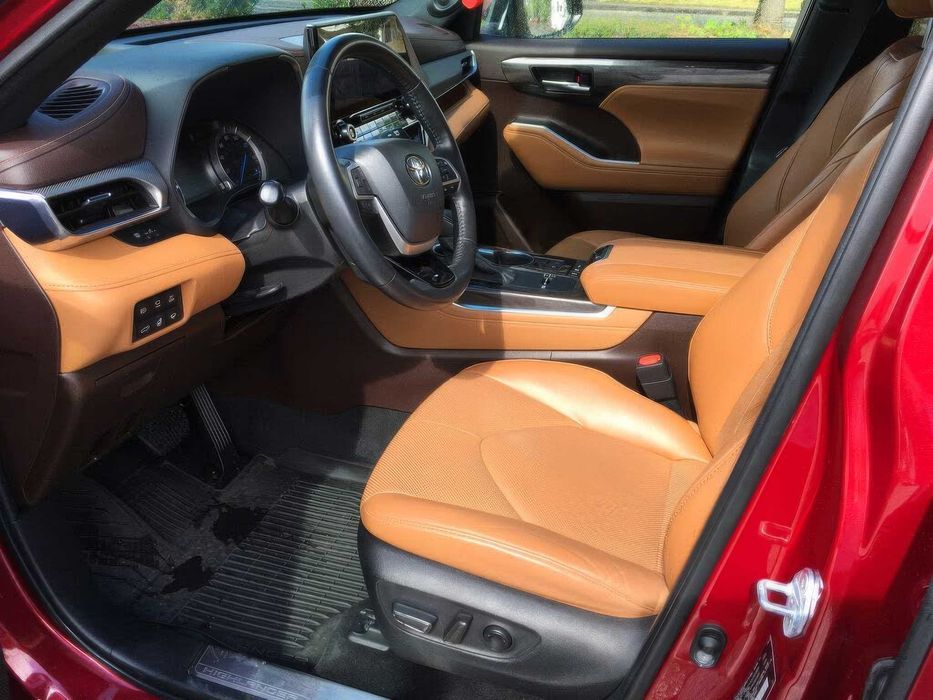 Toyota Highlander Hybrid Platinum      2022