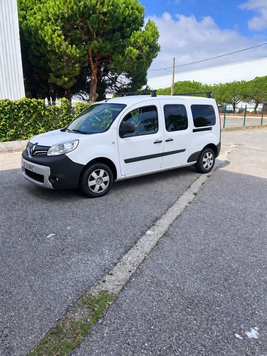 Rwnault Kangoo MAXI 1.5 DCI  5Lugares
