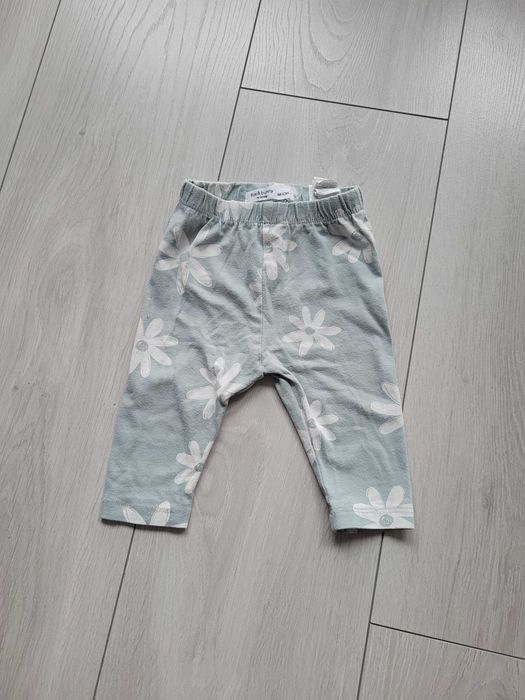 legginsy, r. 62, sinsay