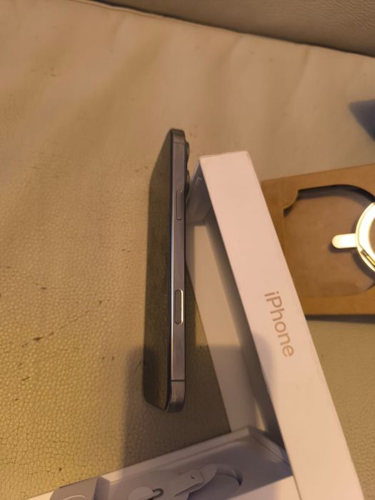 Apple iPhone 16 Pro Max - 256GB