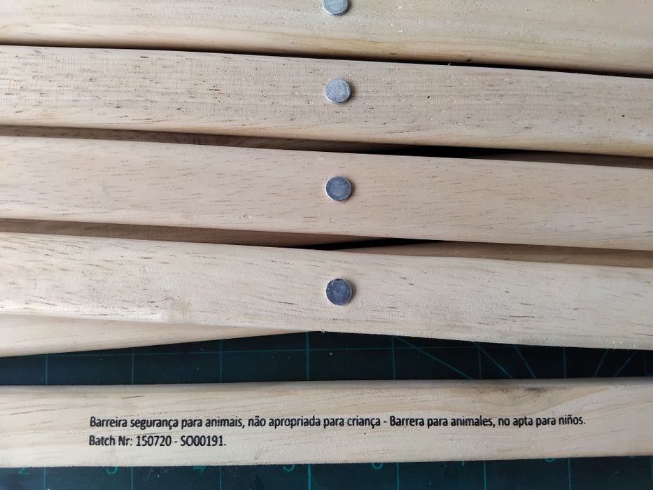 Barreira de segurança para animais domésticos