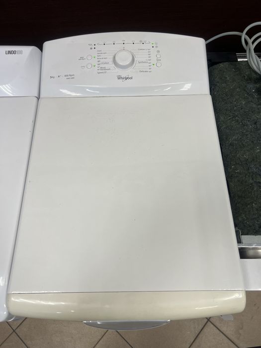 Пральна машина Whirlpool 5кг 800обертів