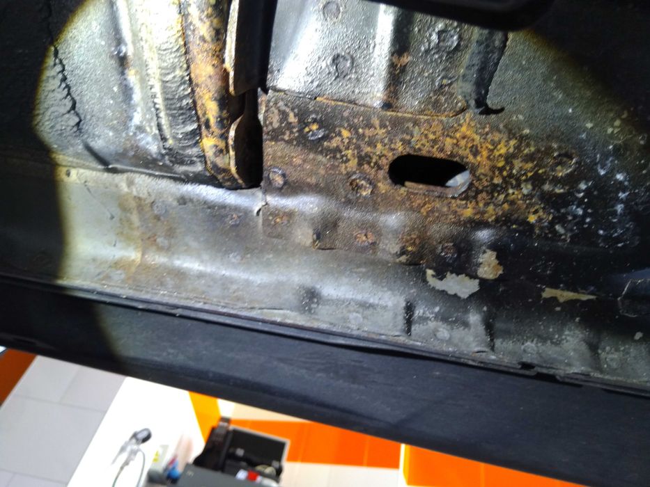 Diagnostyka samochodowa, Kodowanie kluczyków samochodowych